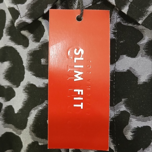 Guess sz S Purple and Black Leopard Print Long Sleeve Button-Up Business Shirt - Picture 3 of 13